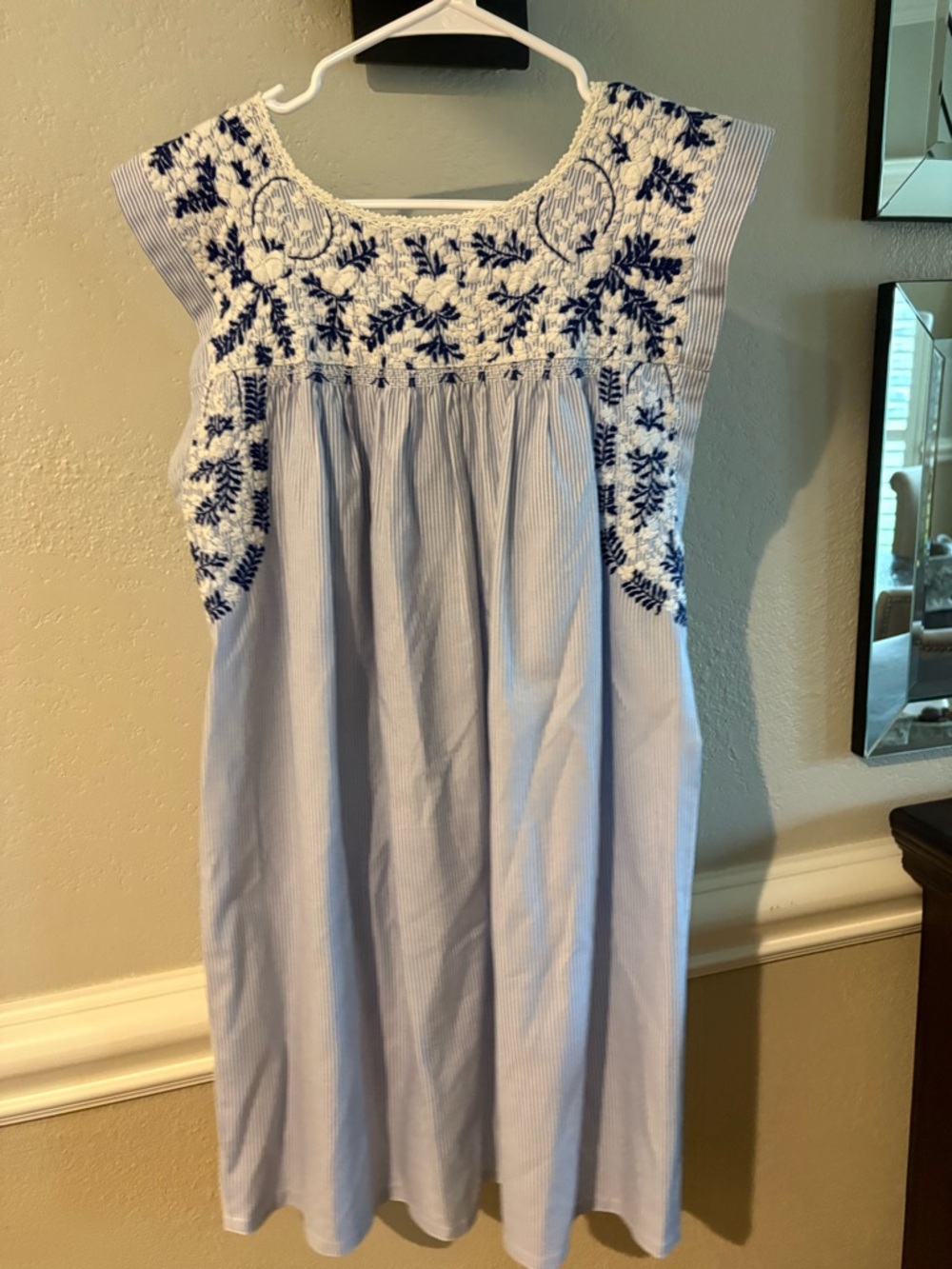 Mi Golondrina Blue and White Embroidered Mini Dress - Picture 4 of 4
